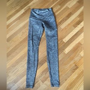 Patterned leggings